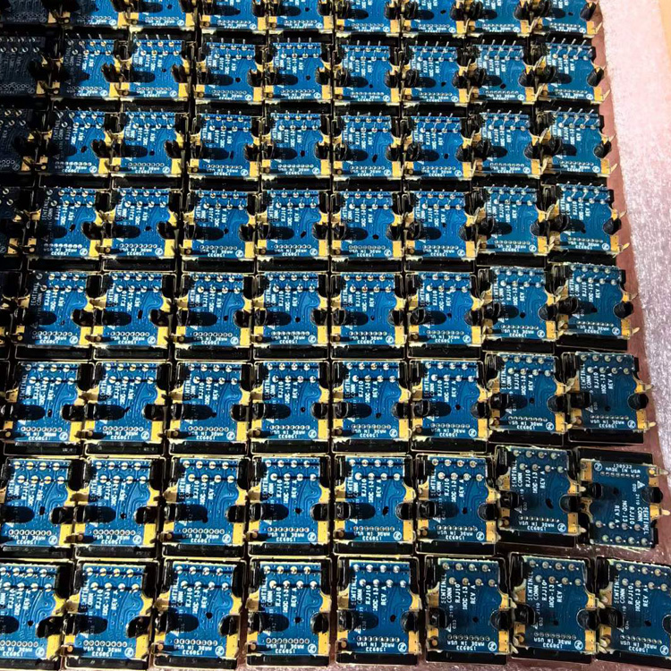 RJ45-5.jpg RJ45-5.jpg